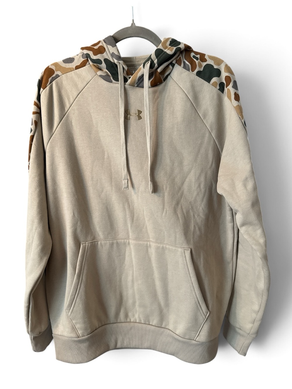NWT Under Armour Rival Camo Blocked Hoodie Men’s Medium Beige Camo Fleece
